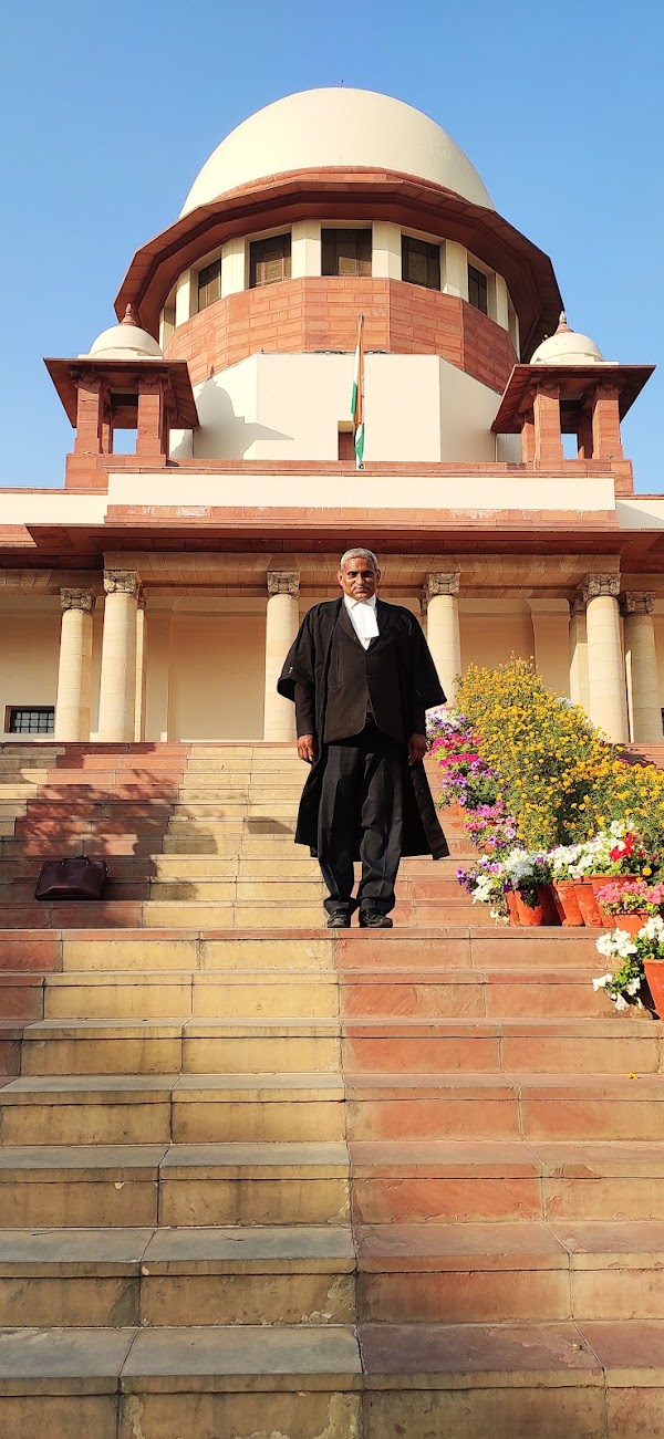Advocate