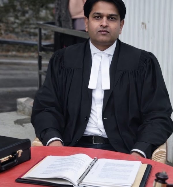Advocate