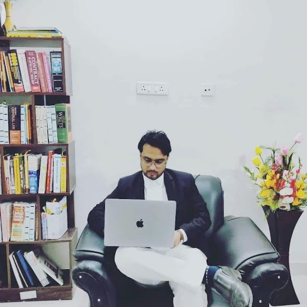 Advocate