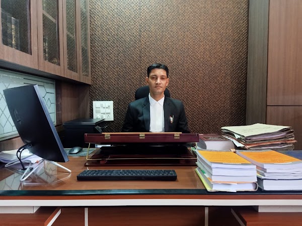 Advocate