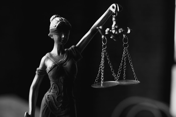 Advocate