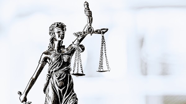 Advocate
