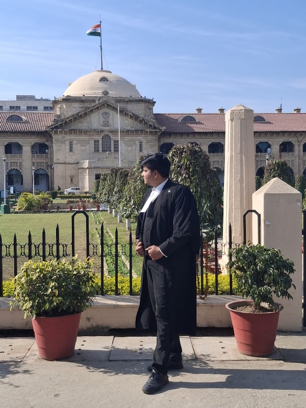 Advocate
